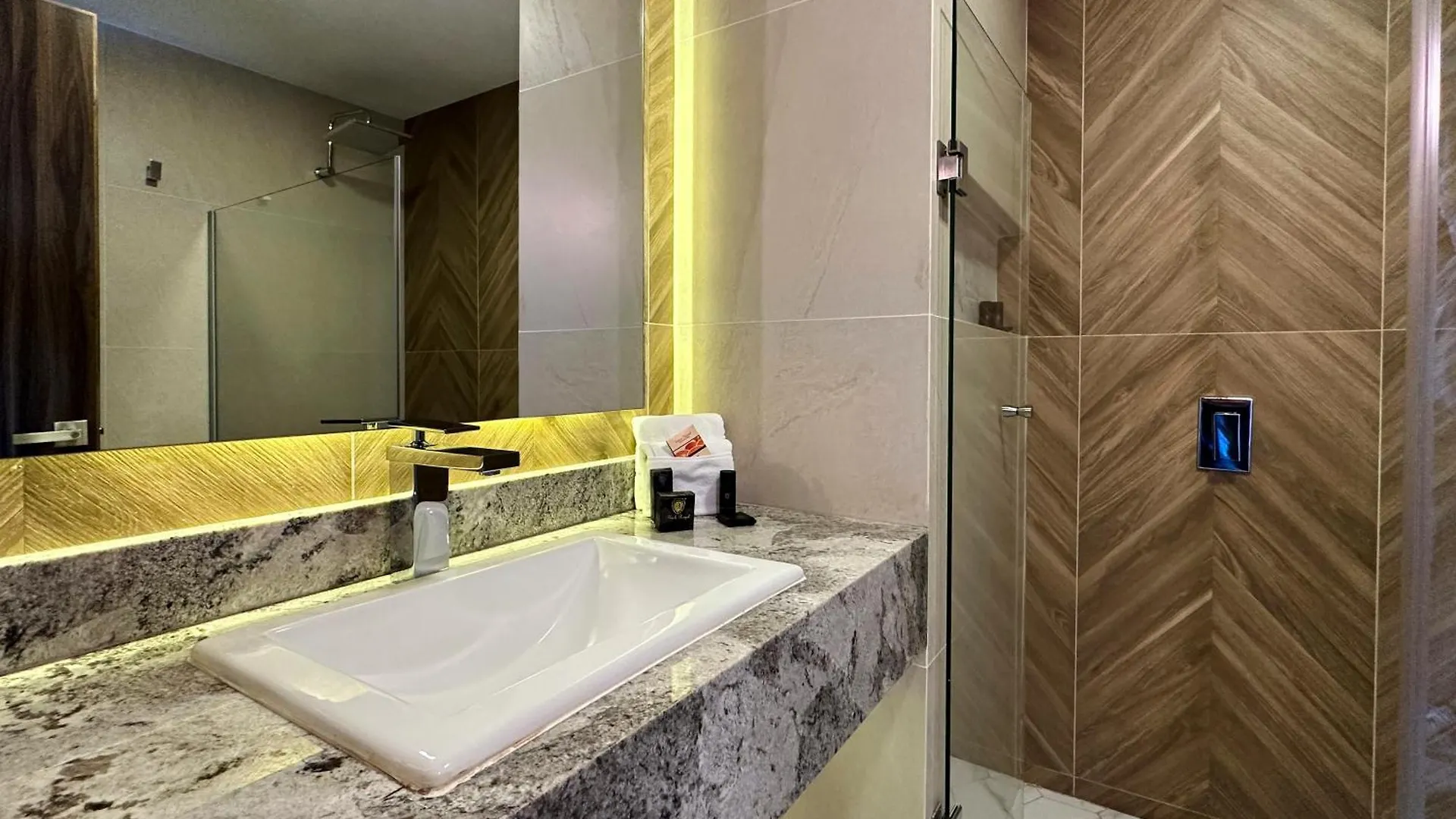 ****  Hotel Antre Chapultepec Guadalajara Mexique